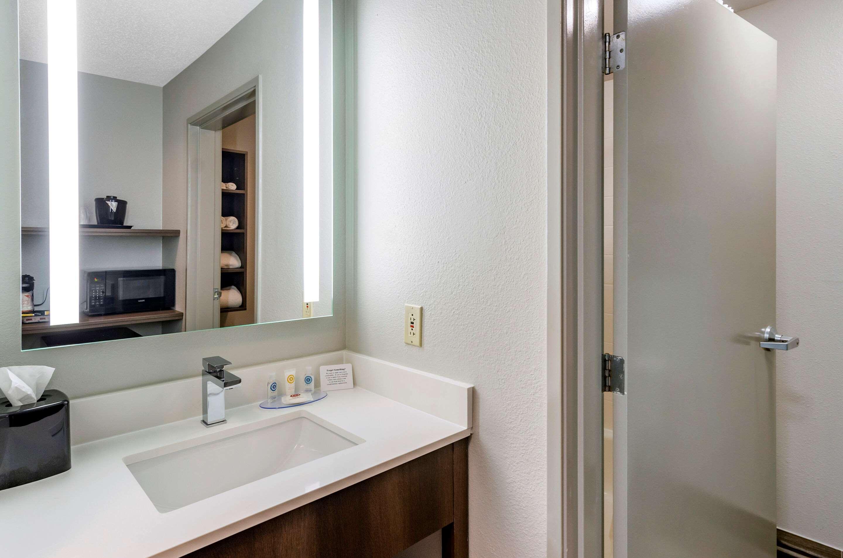 Comfort Inn & Suites Troutville - Roanoke North - Daleville Εξωτερικό φωτογραφία