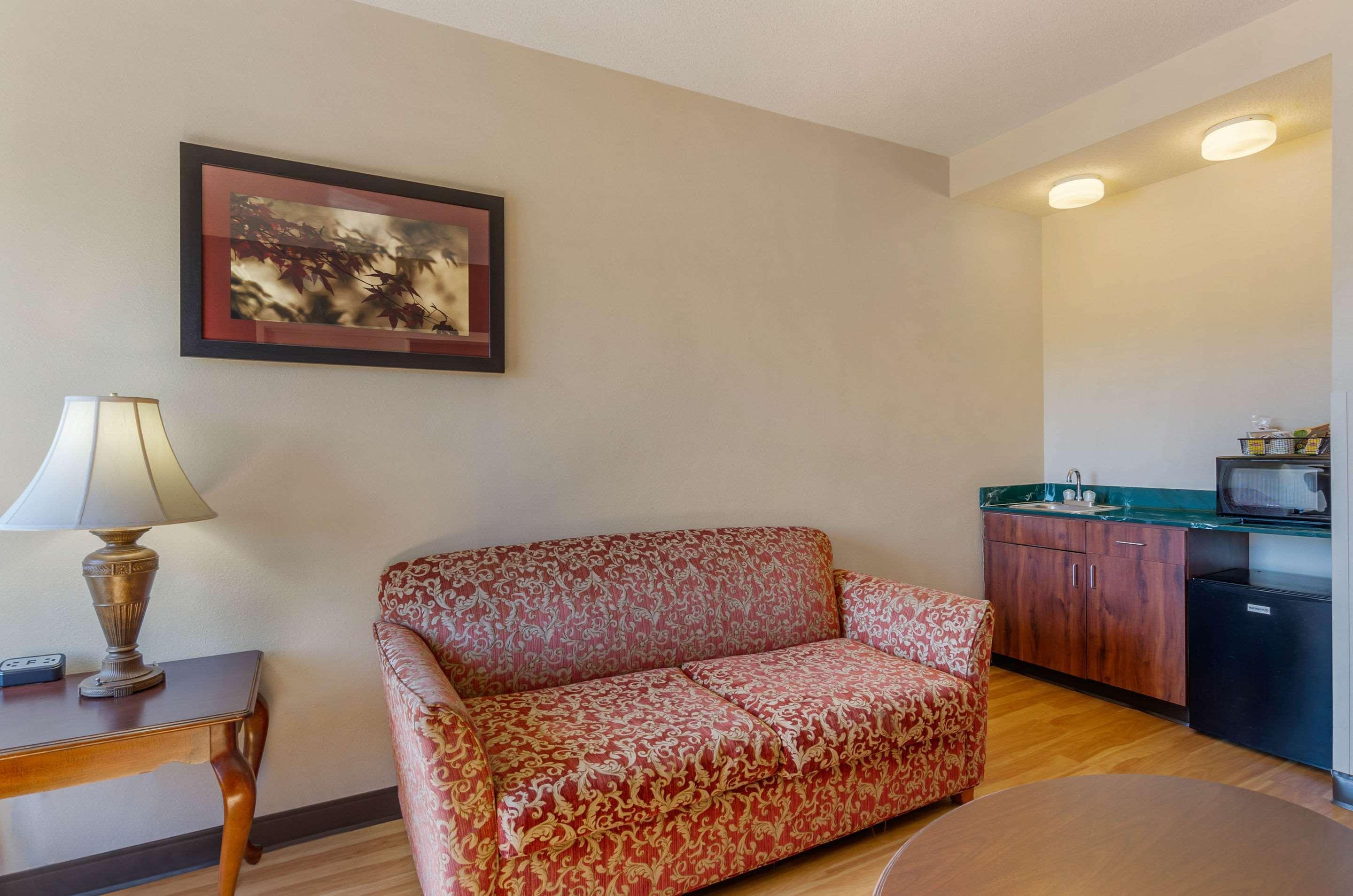 Comfort Inn & Suites Troutville - Roanoke North - Daleville Εξωτερικό φωτογραφία